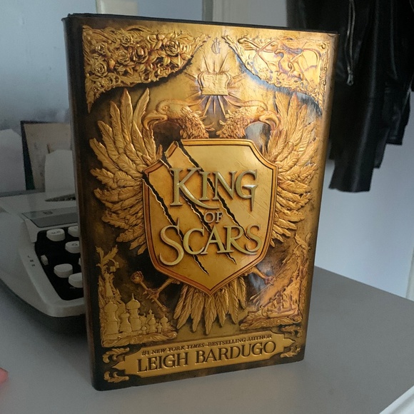 King of scars book for sale - Picture 1 of 1